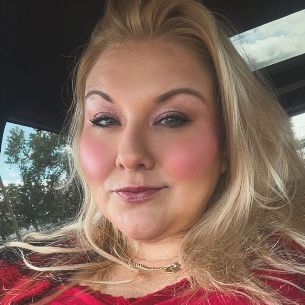 Meet your Posher, Kristin